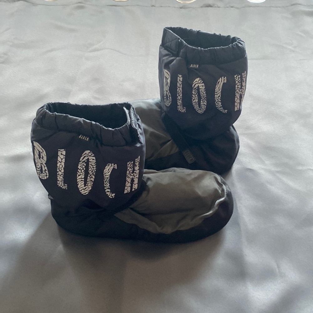 Bloch Warm up booties